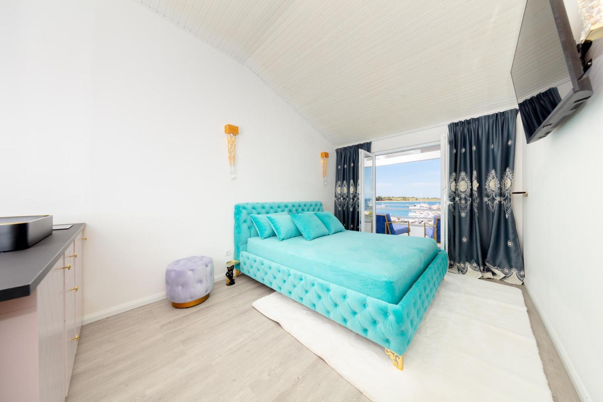 Boutique Residence Sundays Новаля Екстериор снимка